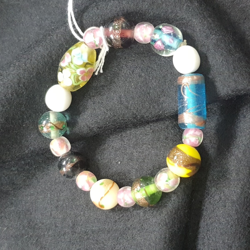 Glass Beads Stretch Bracelet